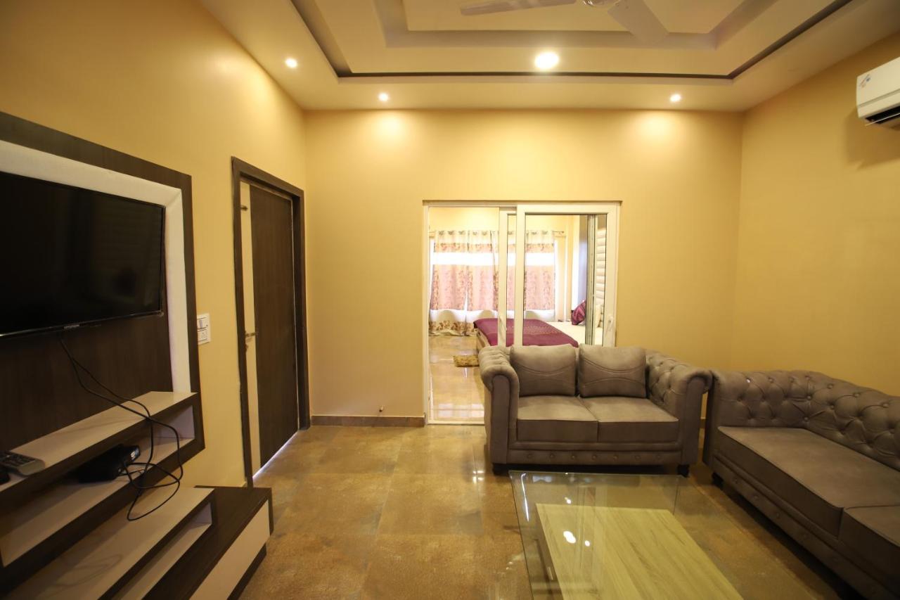 Virat Resorts, Sariska Rajasthan Bairāt Exterior photo