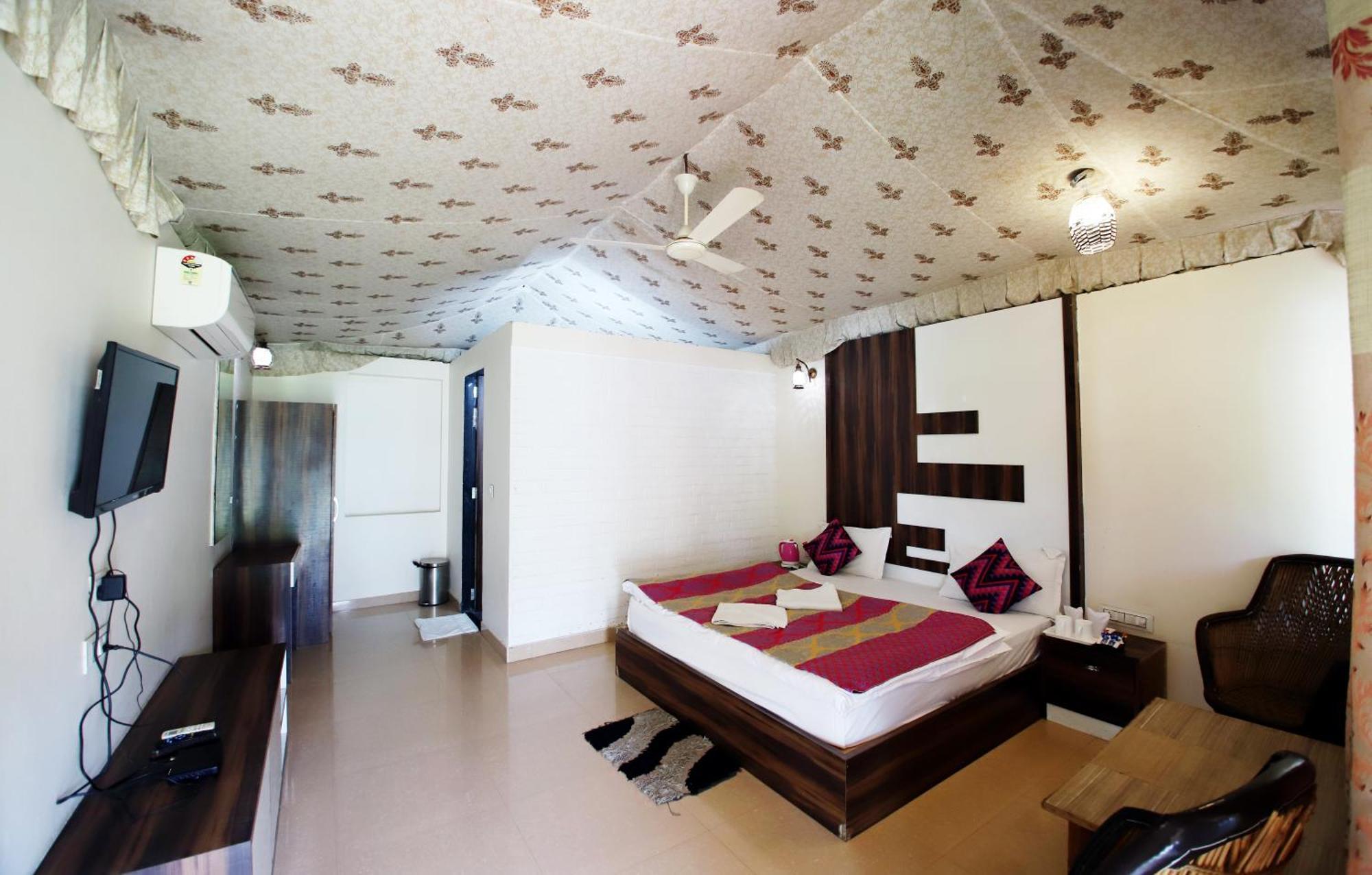 Virat Resorts, Sariska Rajasthan Bairāt Room photo